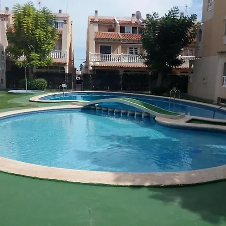 Precioso Cerca De Todo * 托雷维耶哈